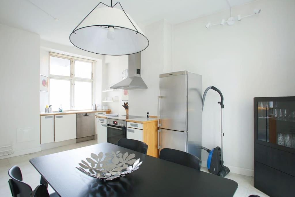 Large & Bright 3Br Apartment W Whirlpool Near Metro Copenhaga Exterior foto