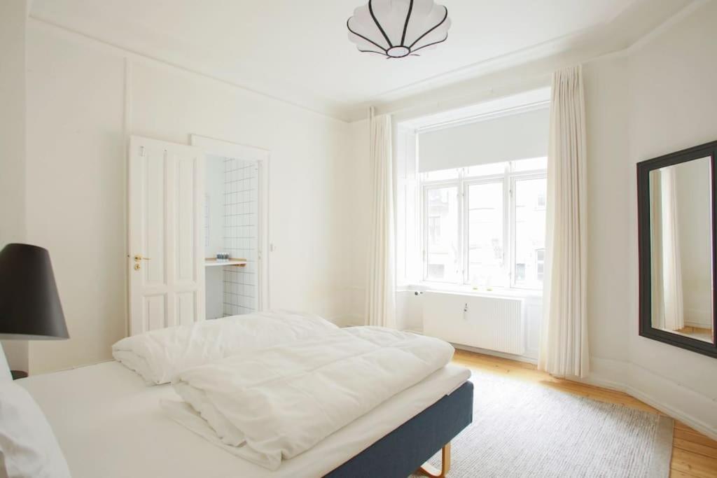 Large & Bright 3Br Apartment W Whirlpool Near Metro Copenhaga Exterior foto