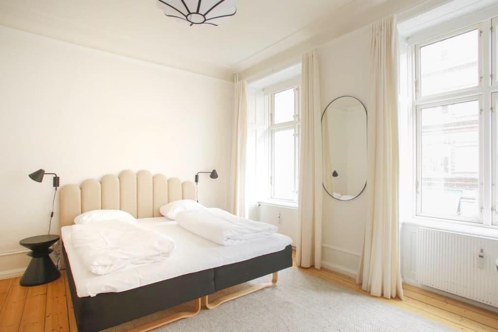 Large & Bright 3Br Apartment W Whirlpool Near Metro Copenhaga Exterior foto